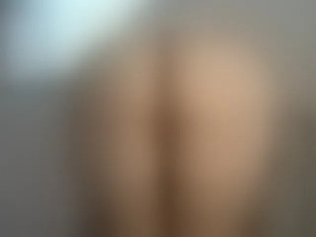 Live sex webcam photo for miss-s #291035139