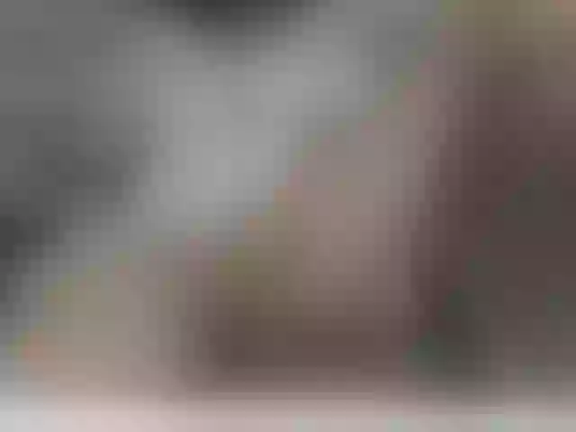 Live sex webcam photo for miss-s #292278251