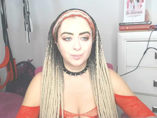 Live sex webcam photo for missGODDESS #276644401