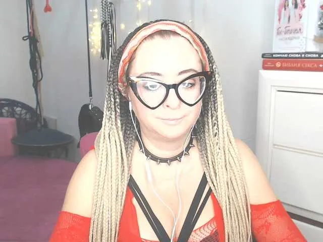 Live sex webcam photo for missGODDESS #277054908
