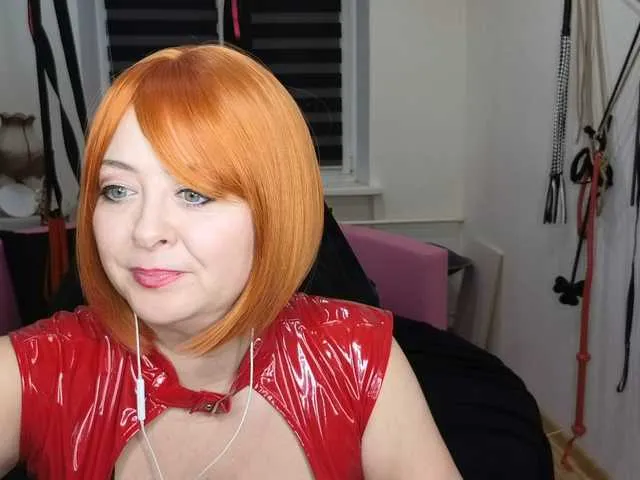 Live sex webcam photo for missGODDESS #290365074