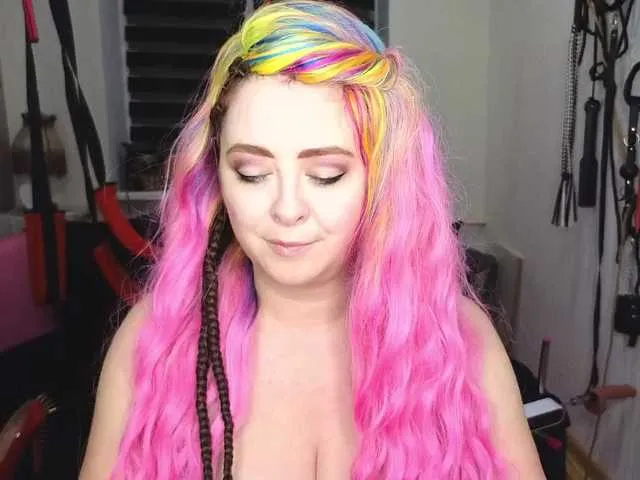 Live sex webcam photo for missGODDESS #291182130