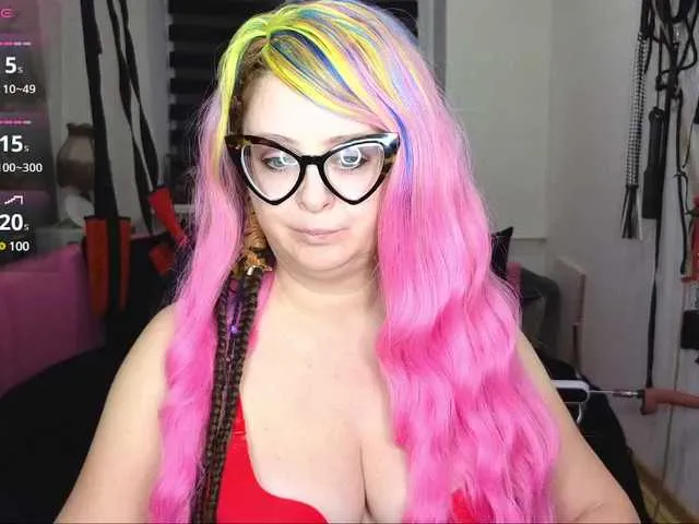 Live sex webcam photo for missGODDESS #291242749