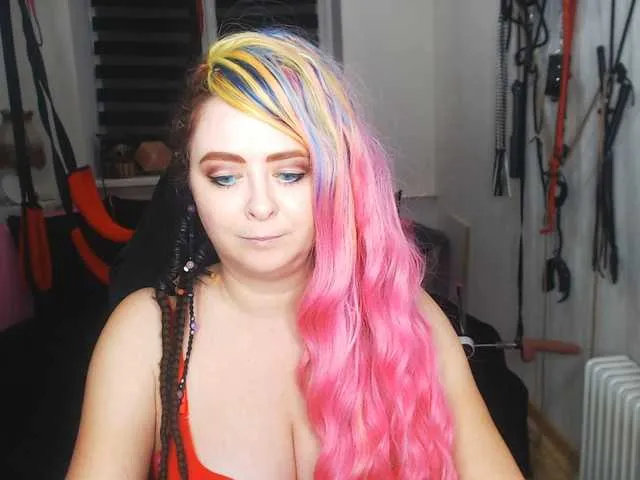 Live sex webcam photo for missGODDESS #291257439