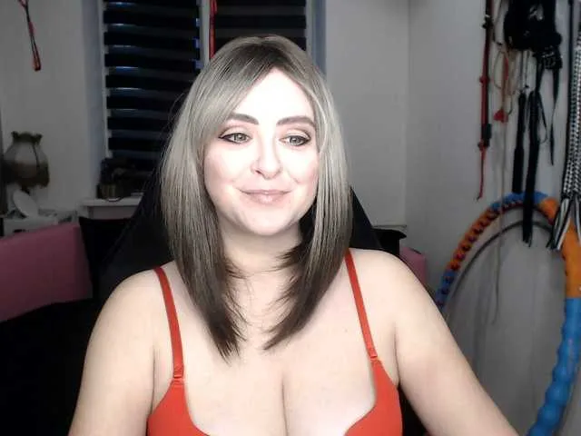 Live sex webcam photo for missGODDESS #293619974