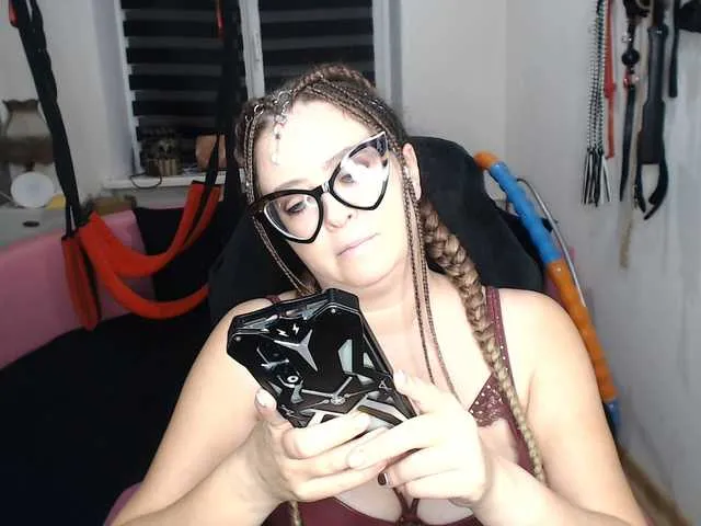 Live sex webcam photo for missGODDESS #293962495