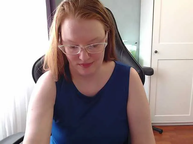 Live sex webcam photo for missInari #291319102