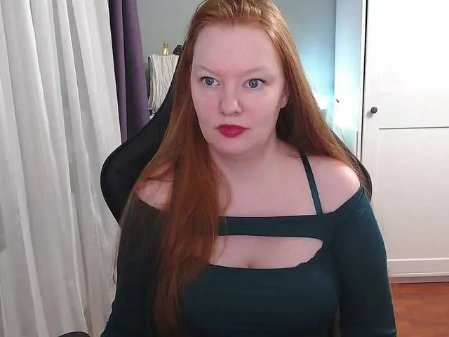 Live sex webcam photo for missInari #291688921