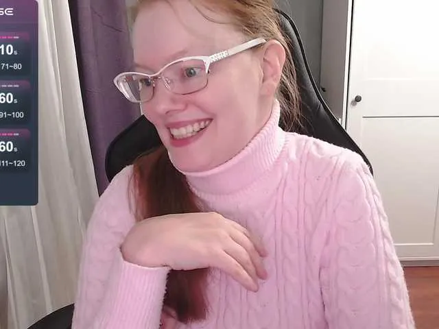 Live sex webcam photo for missInari #291697141