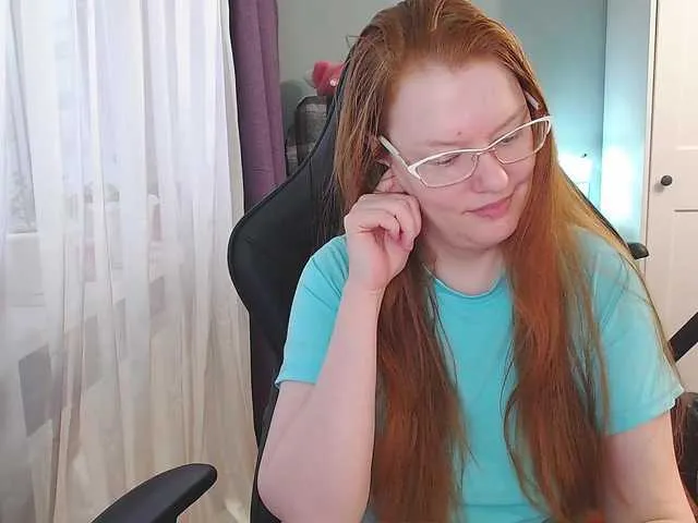 Live sex webcam photo for missInari #292228328