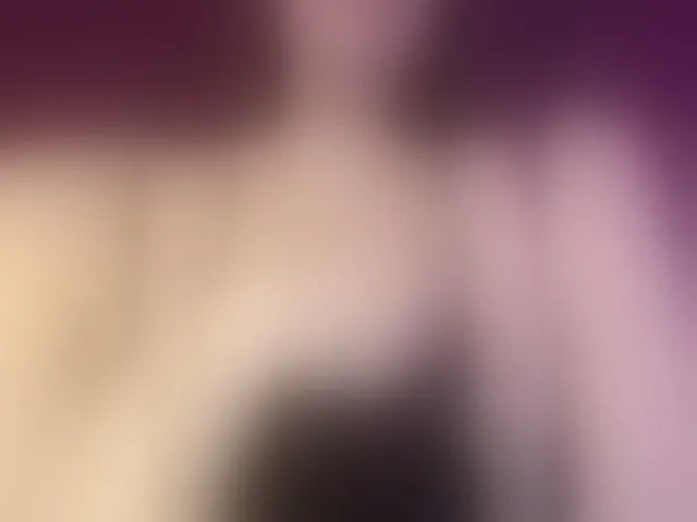 Live sex webcam photo for missJasmine07 #293175037