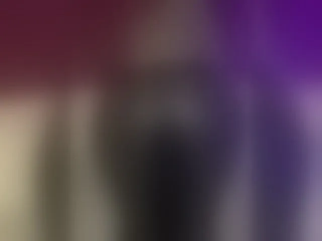Live sex webcam photo for missJasmine07 #293300695