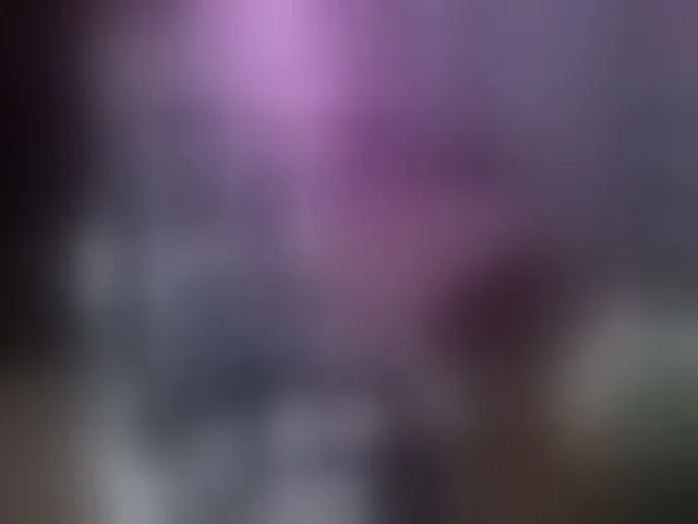 Live sex webcam photo for missalisaa #292856504
