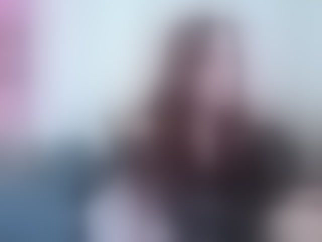 Live sex webcam photo for missalisaa #294212695