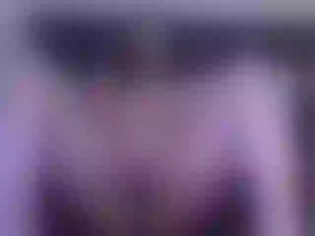 Live sex webcam photo for missellien #276923453