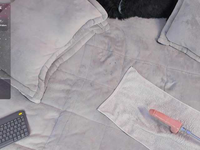 Live sex webcam photo for missmegaan #290695854