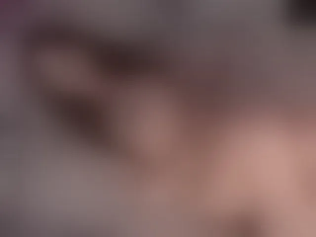 Live sex webcam photo for missmegaan #292538285