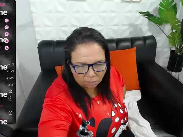 Live sex webcam photo for misspenelopenipples #277097996