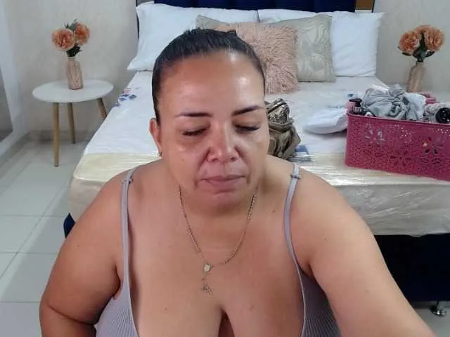 Live sex webcam photo for misspenelopenipples #277722889