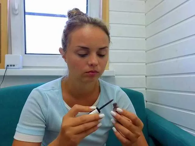 Live sex webcam photo for misss-vikki #291661410