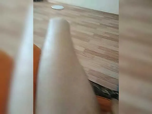 Live sex webcam photo for mister88777 #291480273