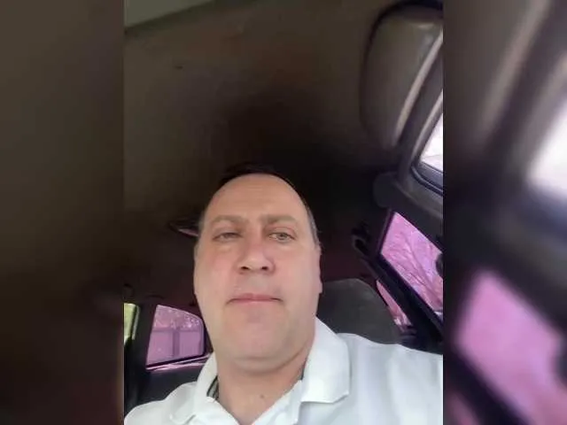 Live sex webcam photo for misterxxx26 #290913410