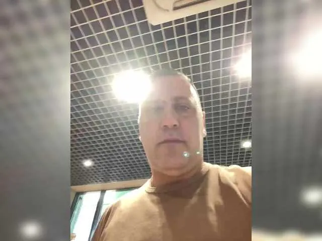 Live sex webcam photo for misterxxx26 #291337308