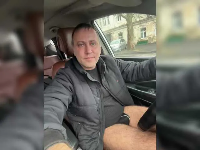 Live sex webcam photo for misterxxx26 #292388755