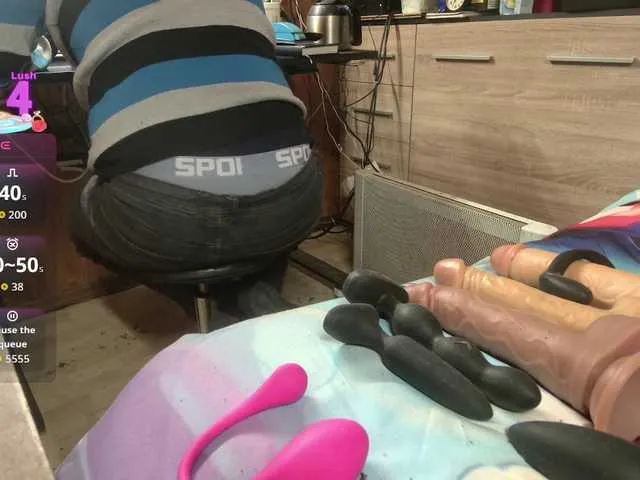 Live sex webcam photo for misteryman1956 #292485991