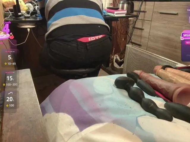 Live sex webcam photo for misteryman1956 #292610773