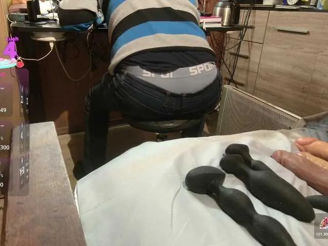 Live sex webcam photo for misteryman1956 #292656248