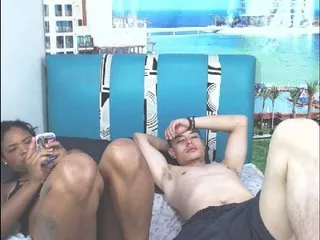 Live sex webcam photo for mjandlincoln #165303313