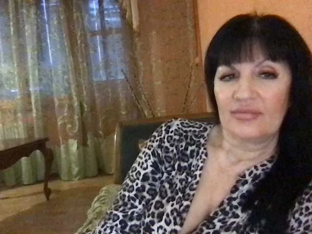 Live sex webcam photo for mmiissiiss1 #272064587