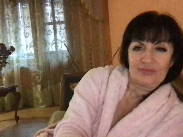 Live sex webcam photo for mmiissiiss1 #276701369