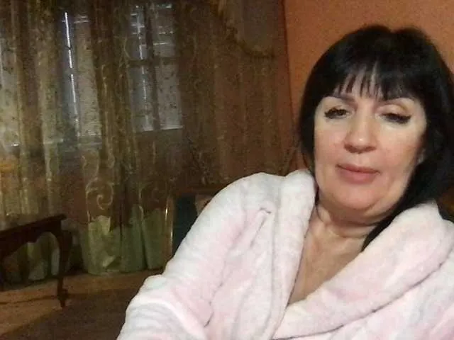 Live sex webcam photo for mmiissiiss1 #290315971