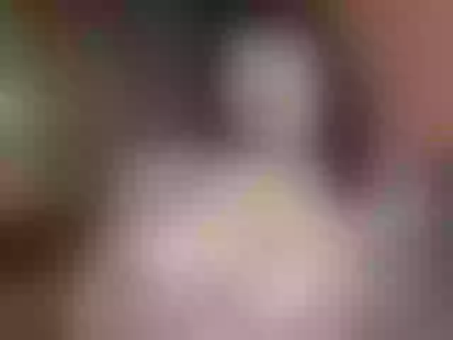 Live sex webcam photo for mmiissiiss1 #290345864