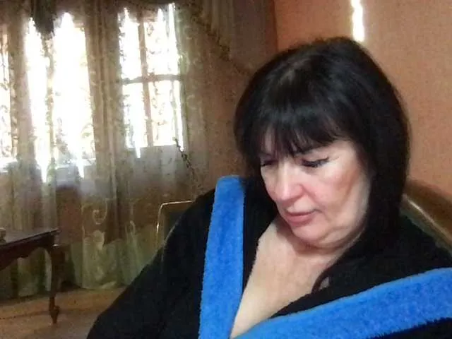 Live sex webcam photo for mmiissiiss1 #290511979