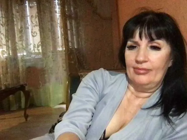 Live sex webcam photo for mmiissiiss1 #290669513