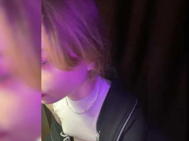 Live sex webcam photo for mnepohuyy #276993197