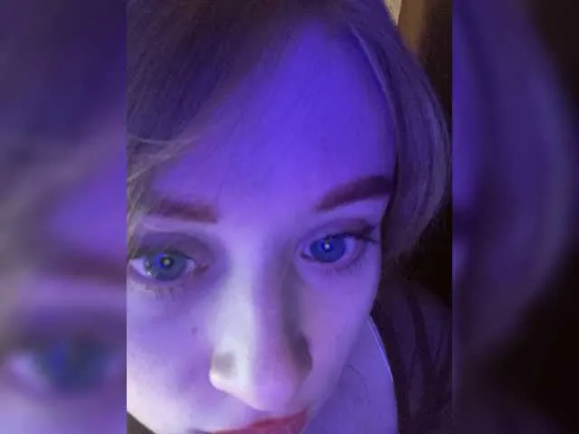 Live sex webcam photo for mnepohuyy #277370777