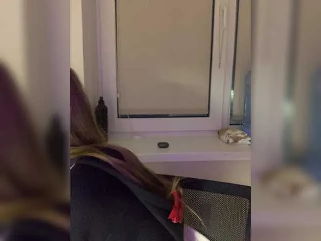 Live sex webcam photo for mnepohuyy #277550718