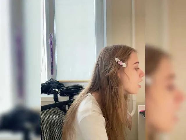 Live sex webcam photo for mnepohuyy #278214193