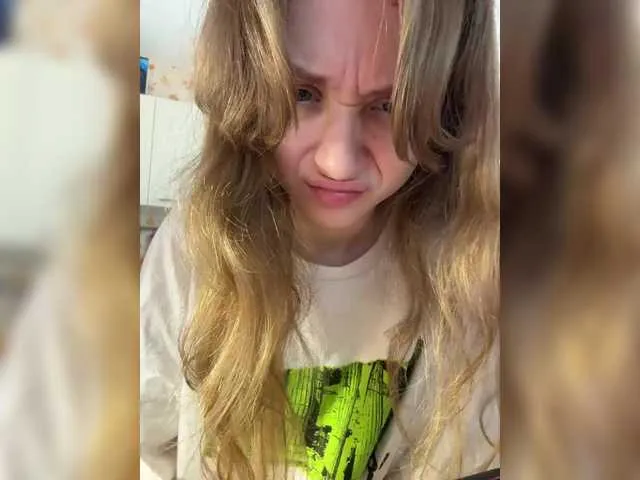 Live sex webcam photo for mnepohuyy #278245573