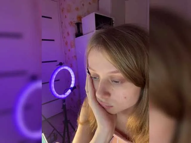 Live sex webcam photo for mnepohuyy #290135843