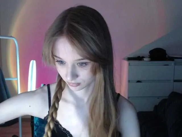 Live sex webcam photo for mnepohuyy #290361182