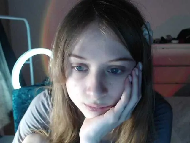 Live sex webcam photo for mnepohuyy #290375346