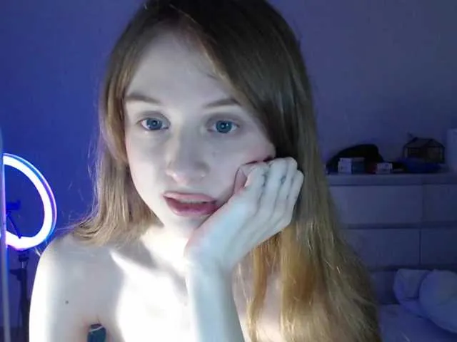 Live sex webcam photo for mnepohuyy #290473626