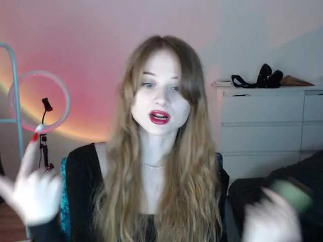 Live sex webcam photo for mnepohuyy #290513637