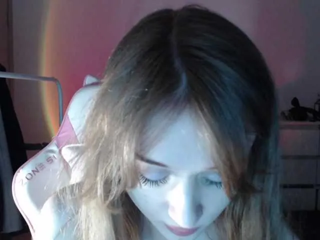 Live sex webcam photo for mnepohuyy #290671730