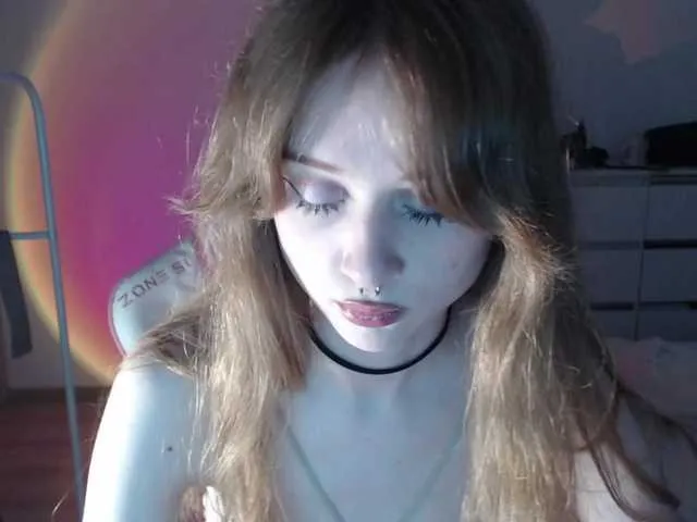 Live sex webcam photo for mnepohuyy #291246296